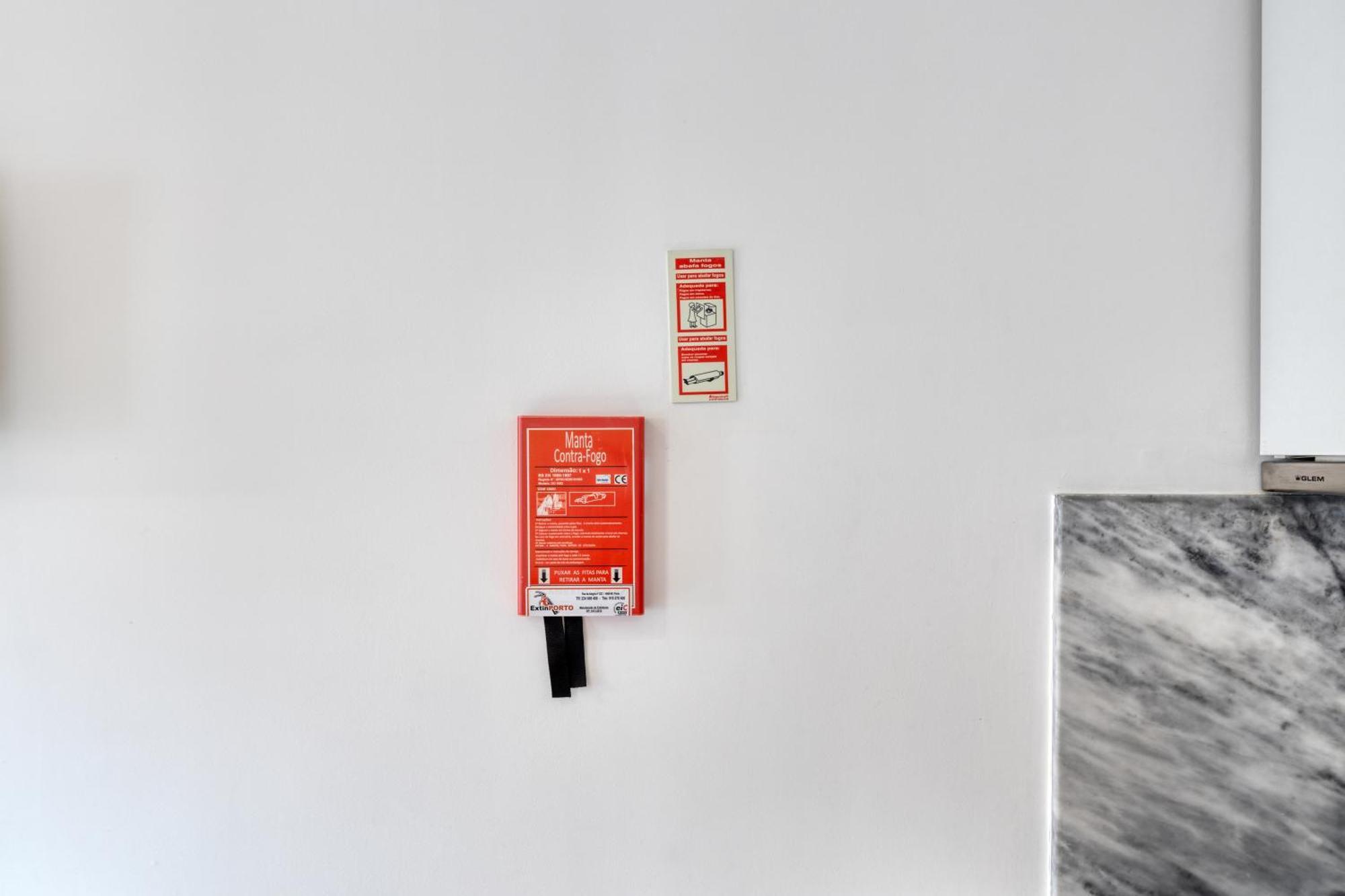 Oporto Guest Heroismo Flat Exterior photo